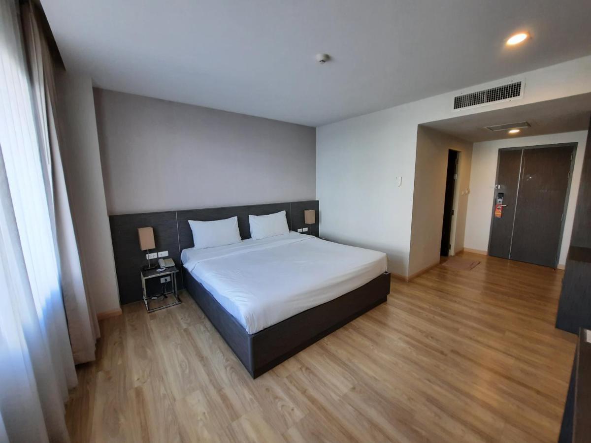 Leosor Hotel Nakhonratchasima Exterior foto