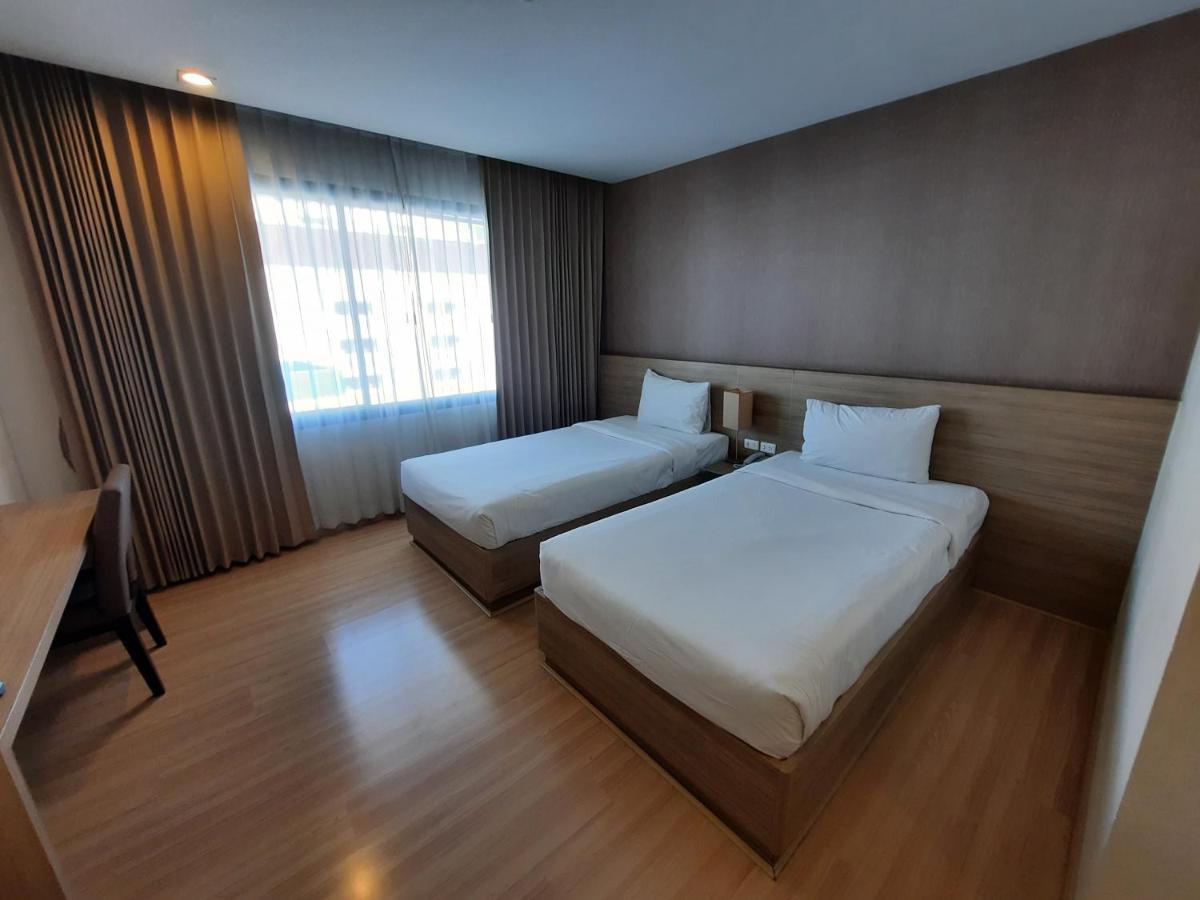 Leosor Hotel Nakhonratchasima Exterior foto